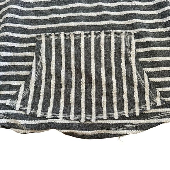 Rip curl ~ Lightweight Grey/Off white striped pull over hoodie ~ size Medium - Picture 5 of 12